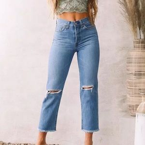 Wedgie Straight Levi’s